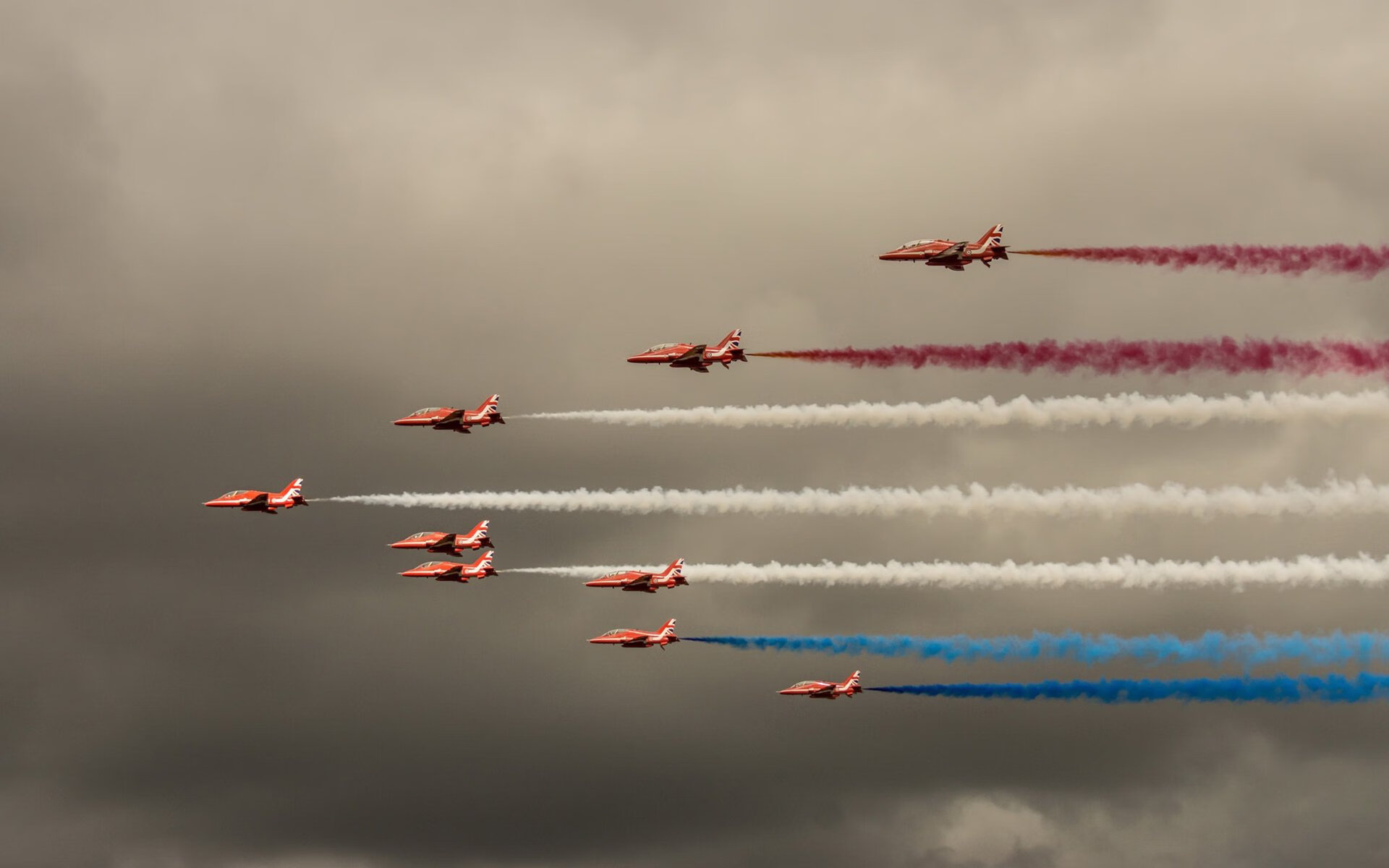 体育新闻中心推出体育数据开放共享计划，体育数据服务