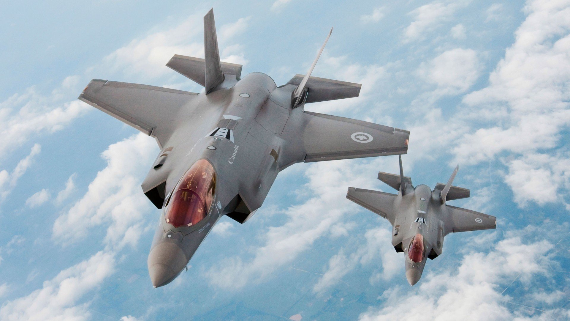 赫罗纳建立清晰战术体系提升执行力，赫罗纳队服