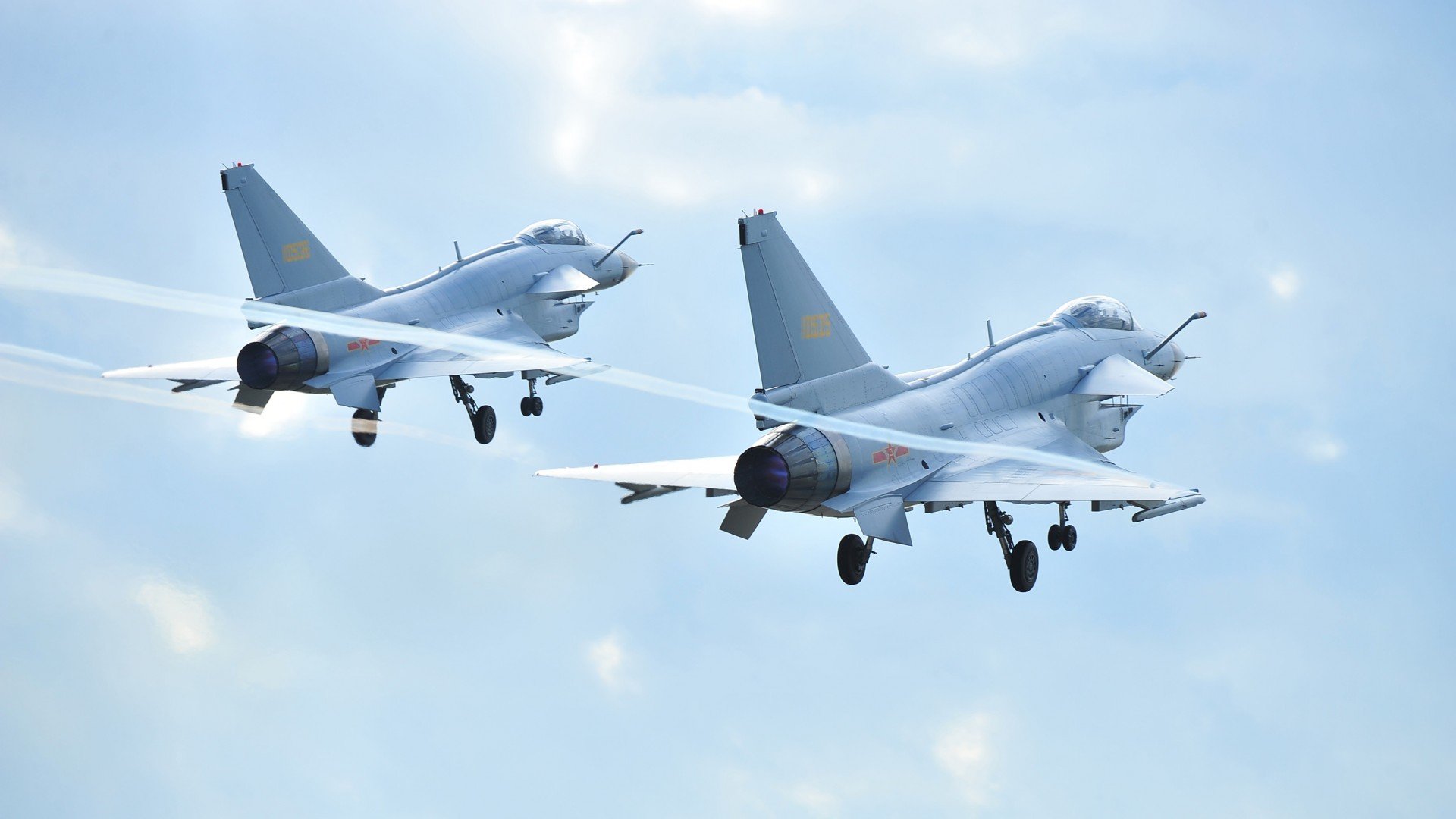 -中国足球和日韩差距到底有多大，中国足球和日本韩国